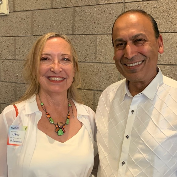 Meet your Posher - Picture 13 of 14